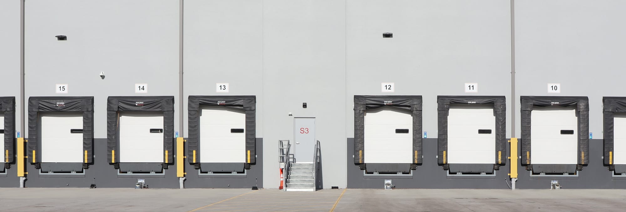 New Jersey Fulfillment Center - exterior loading docks